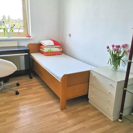 家庭共享amsterdam机场/阿姆斯特丹10分钟 Amstelveen